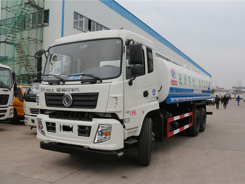東風專底（20方）綠化噴灑車