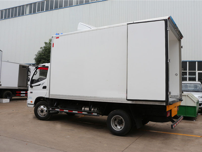 福田歐馬可BJ5129XLC-A2型冷藏車