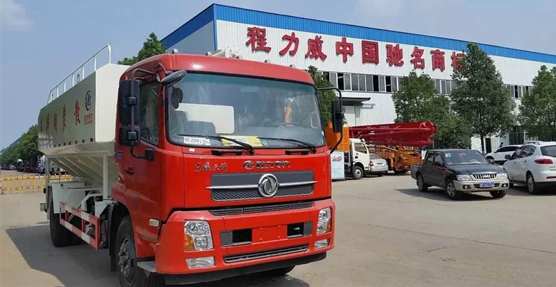 東風天錦20立方散裝飼料運輸車
