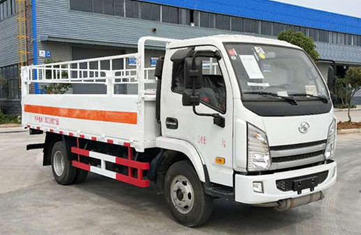 依維柯躍進(jìn)4.2米藍(lán)牌氣瓶運輸車