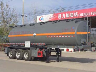 程力威牌CLW9400GFWA型腐蝕性物品罐式運輸半掛車