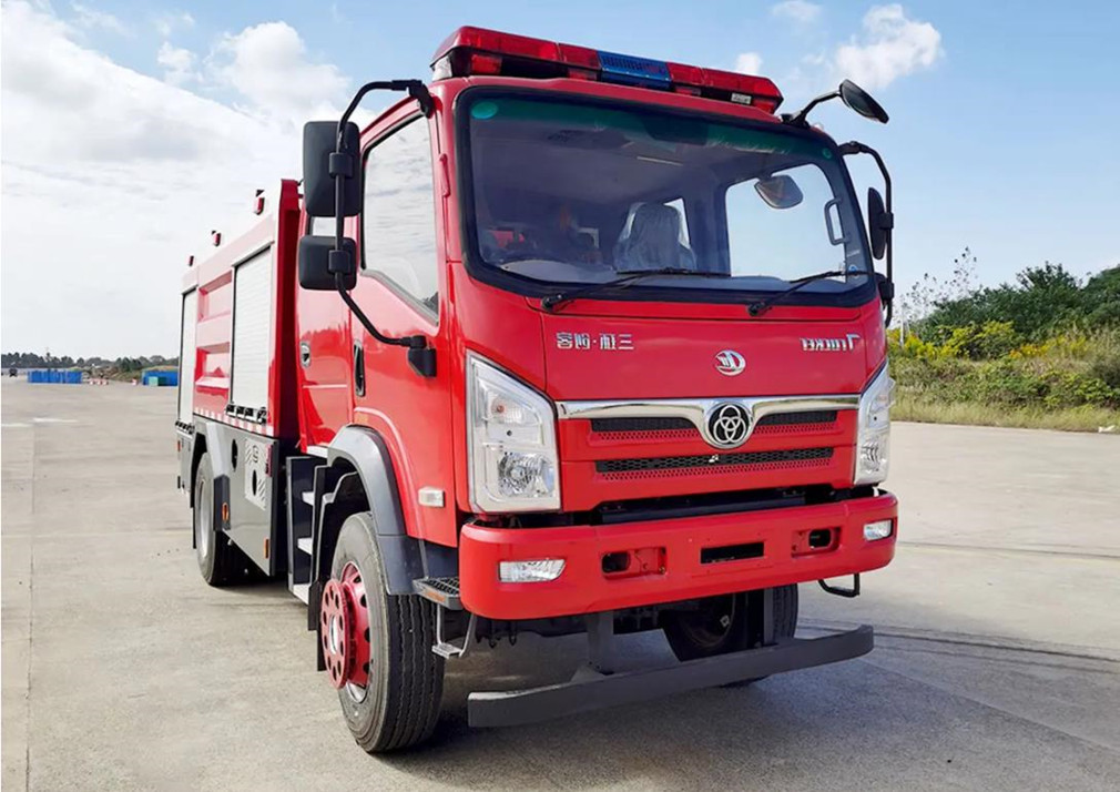 三環4×4四驅森林消防車