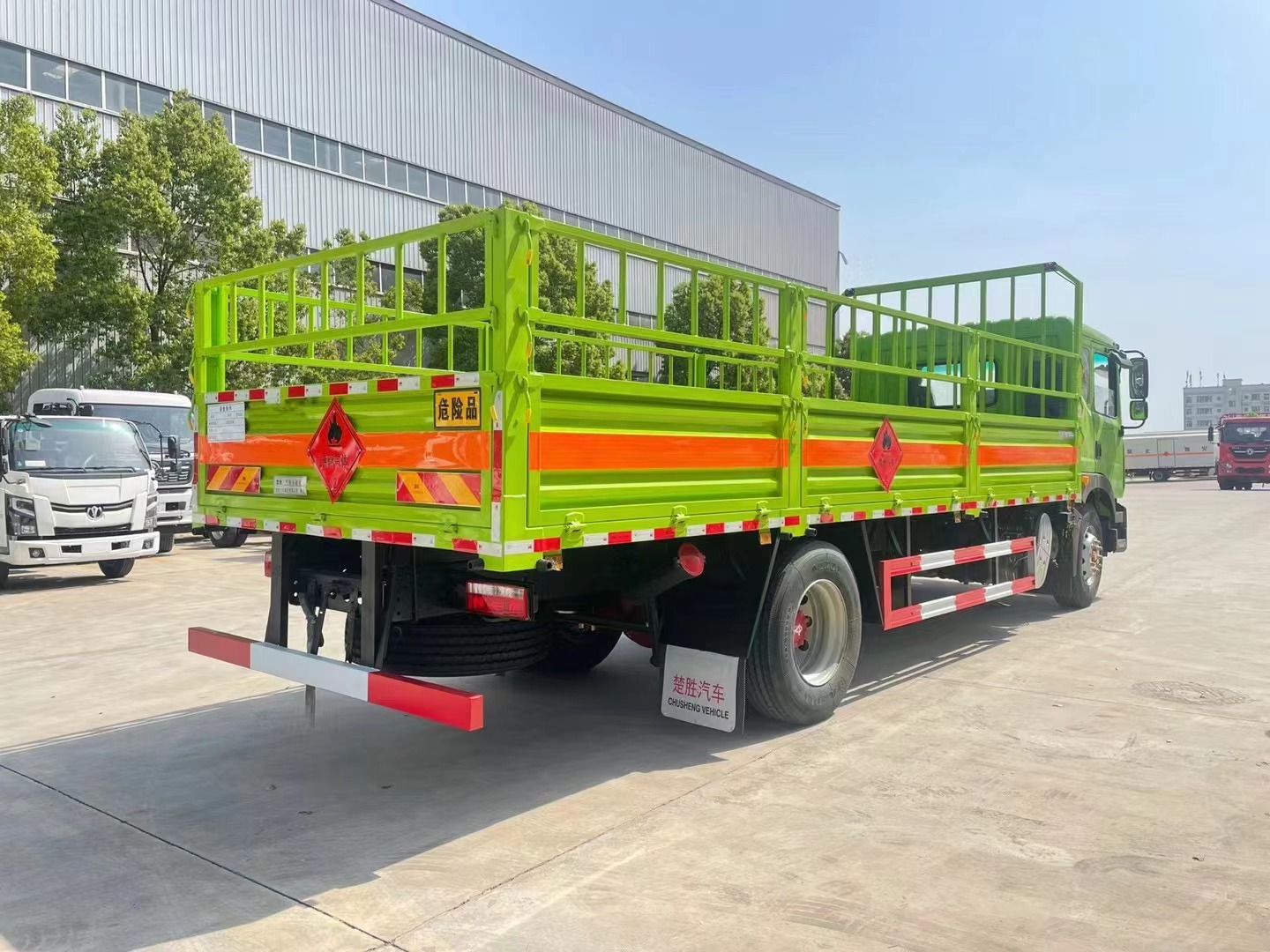 東風(fēng)6.8米氣瓶運(yùn)輸車