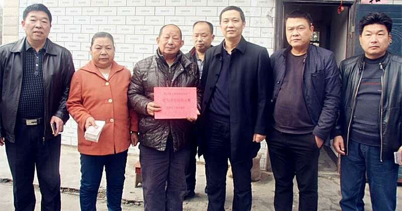 愛心傳遞，程力專汽集團各領(lǐng)導關(guān)心受災同事重建溫馨之家