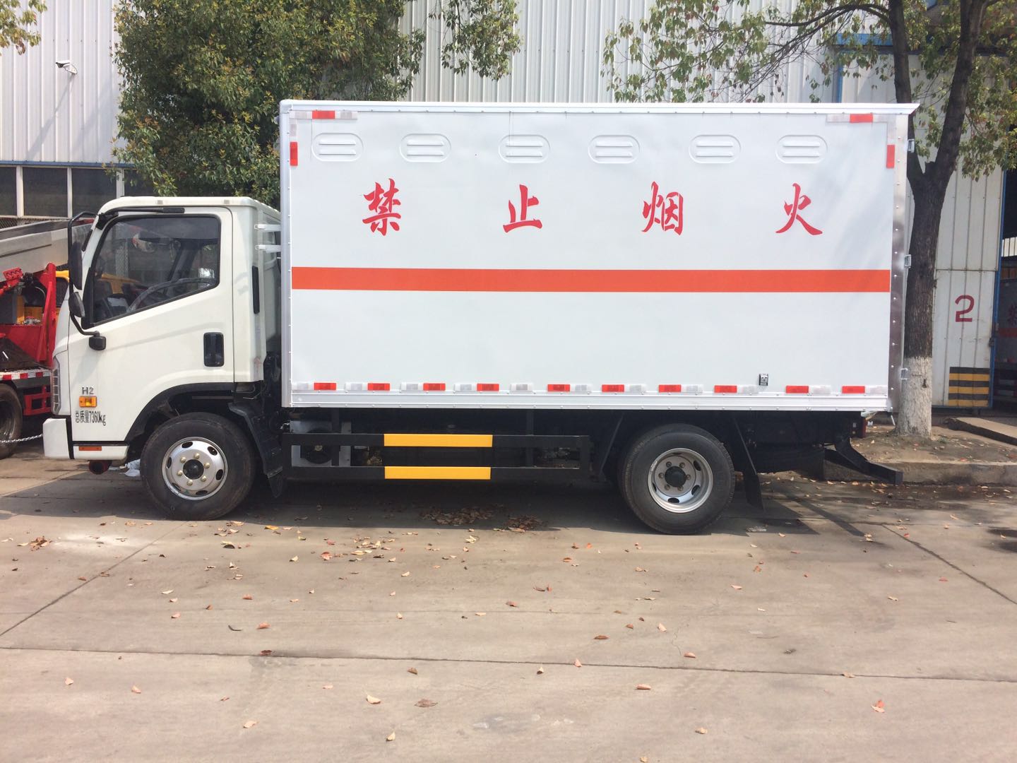 解放系列安全達標車型公示