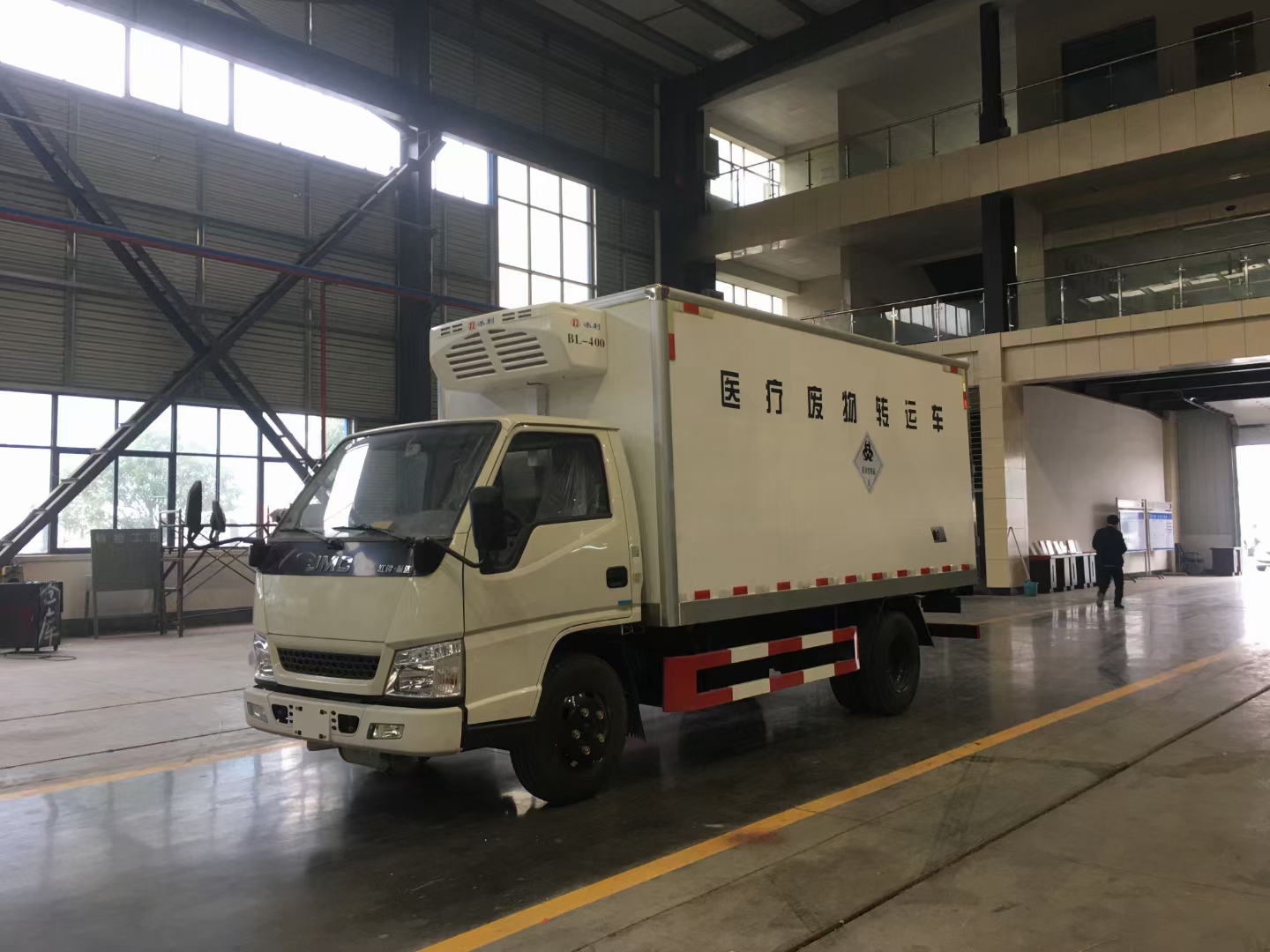 江鈴醫療廢物轉運車大量現車促銷