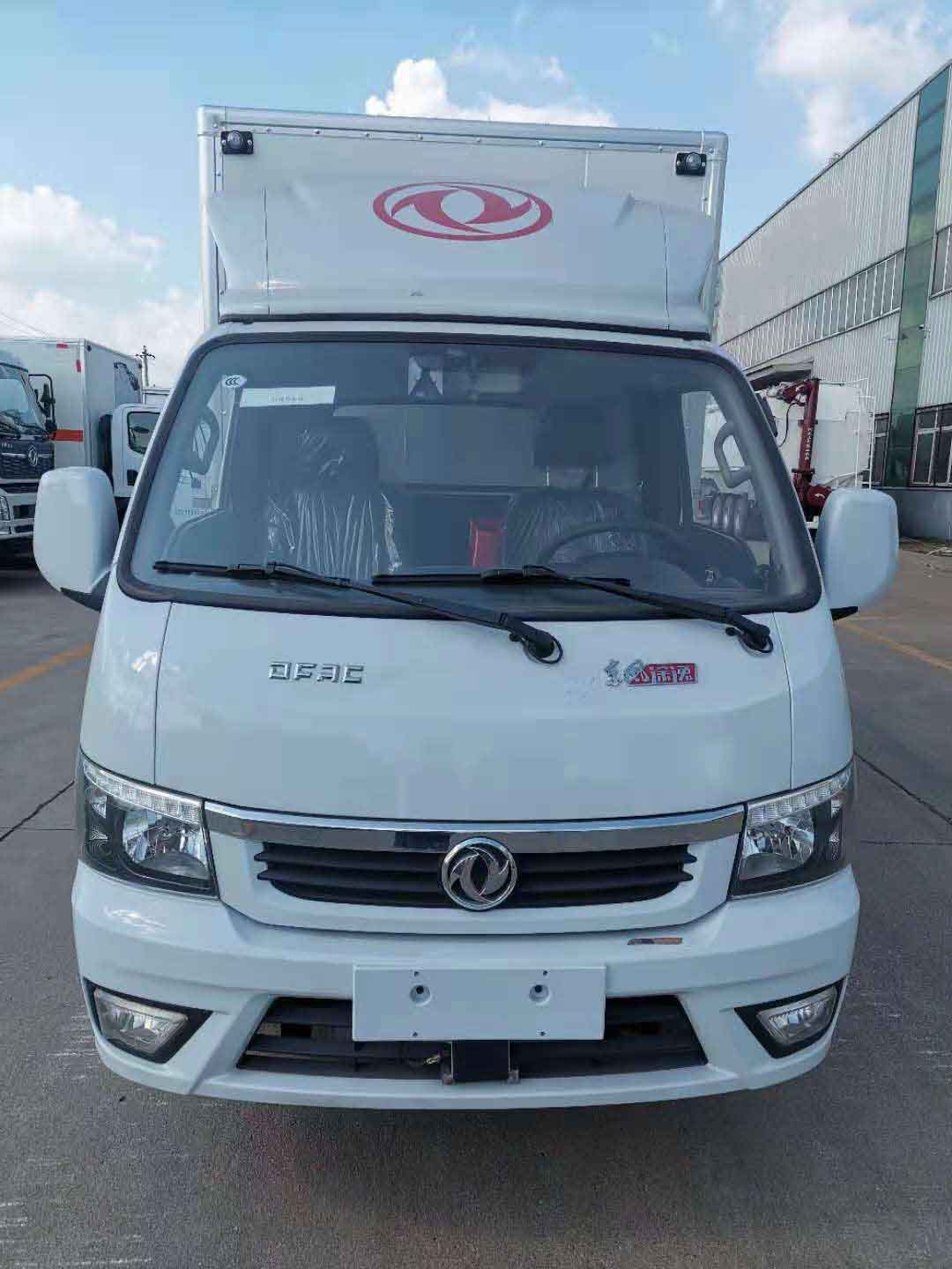 小型危貨車輛進入城區，還看東風途逸國六危險品車