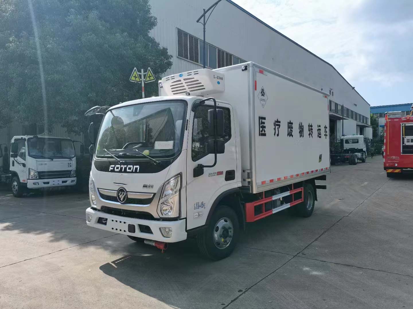 福田2.5排量康明斯發(fā)動機危險品車出來了