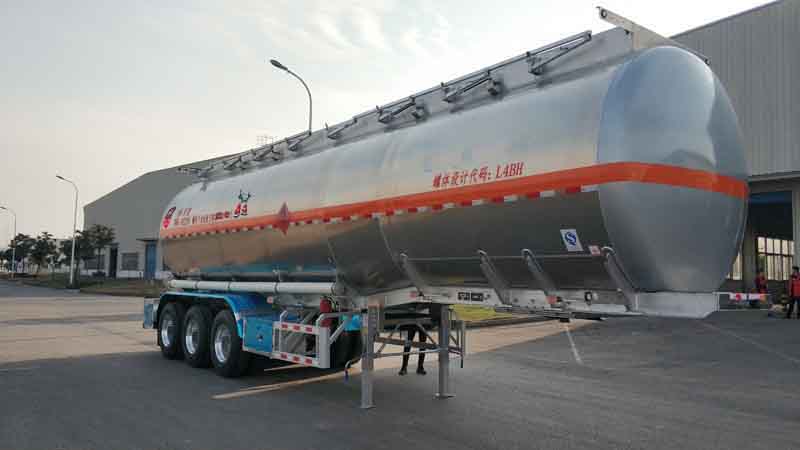 48方陜汽鋁合金半掛油車