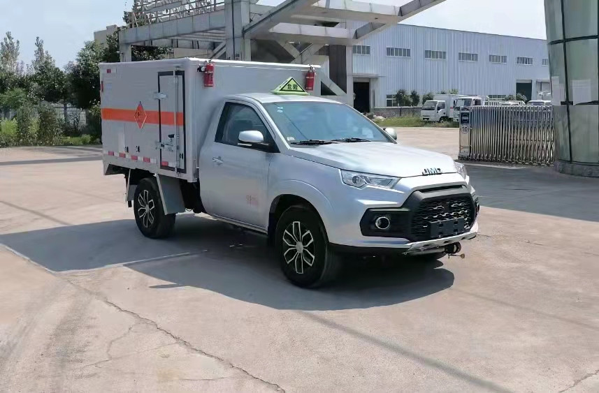江鈴四驅皮卡國六民爆車