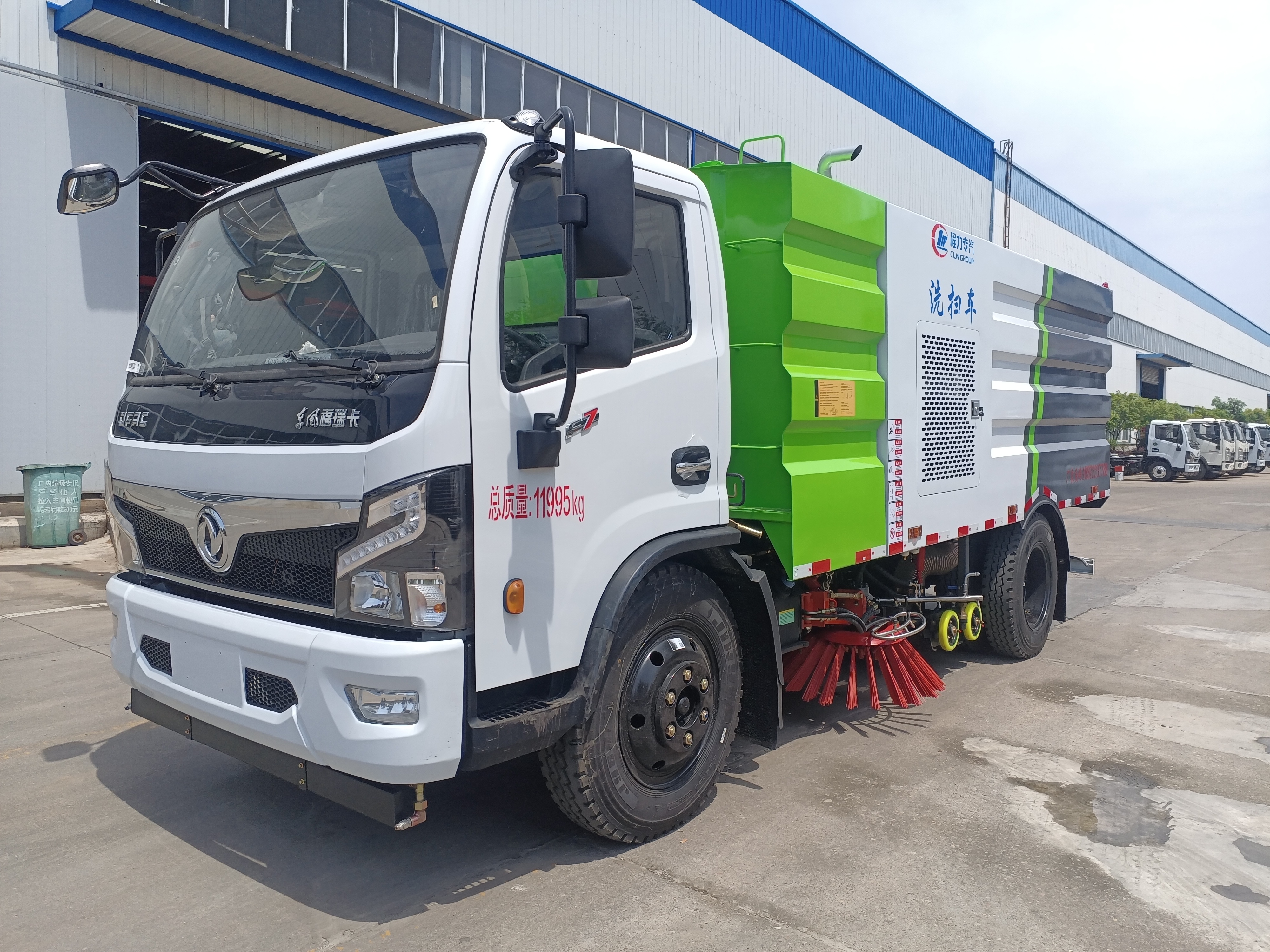 路況復(fù)雜選擇東風(fēng)福瑞卡國六洗掃車準(zhǔn)沒錯
