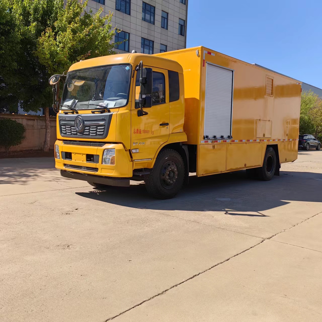 東風(fēng)天錦國(guó)六移動(dòng)式智能油品加注車
