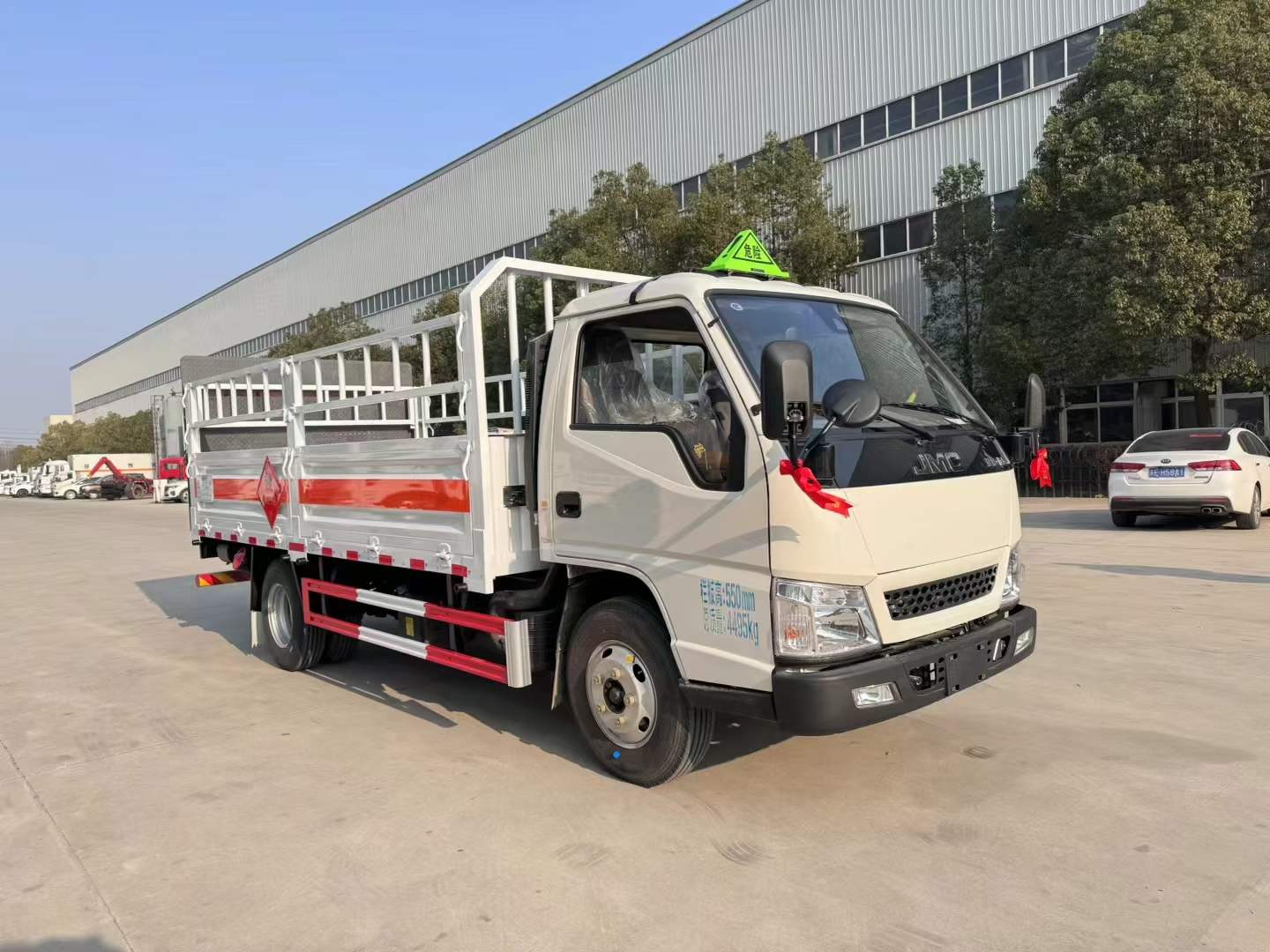 江鈴國六藍(lán)牌氣瓶車