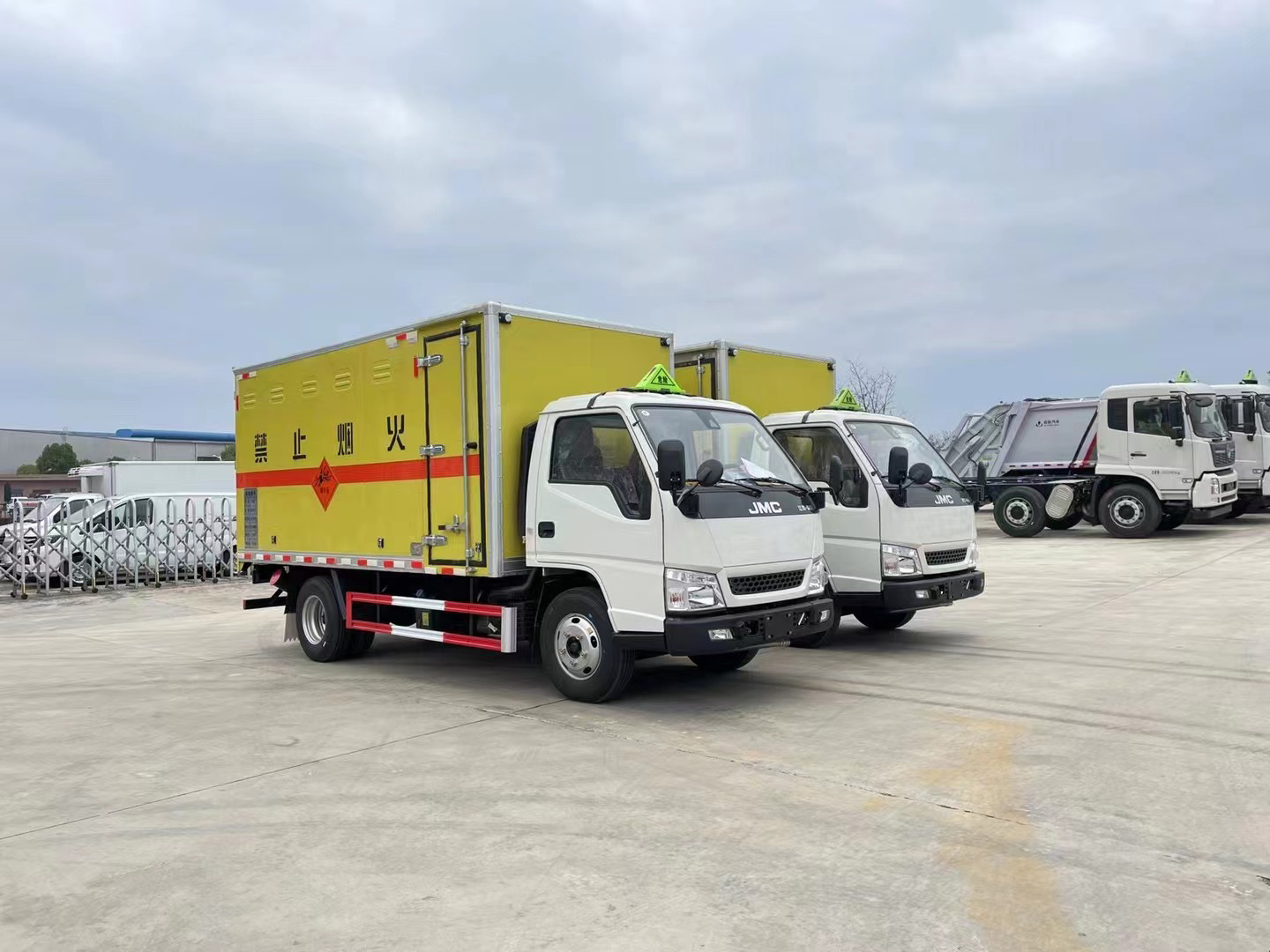 危險(xiǎn)品車(chē)各個(gè)車(chē)型展示