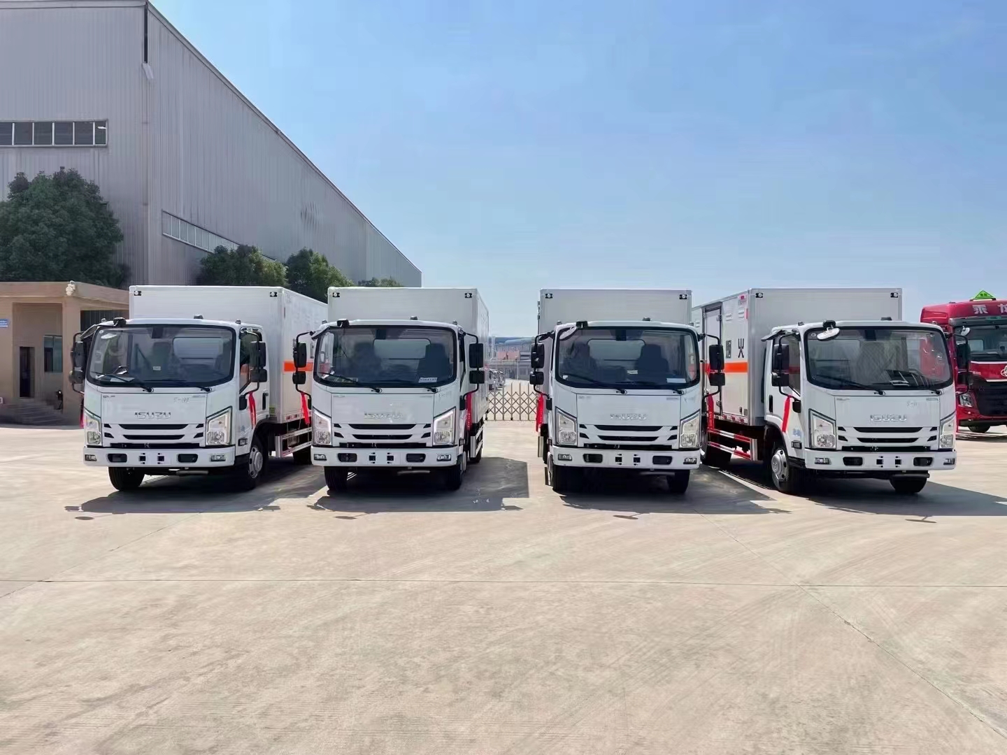 五十鈴國六醇基燃油運(yùn)輸車