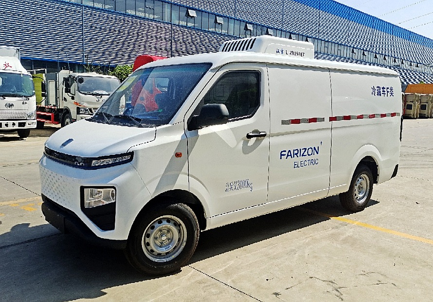 3.7立方米純電動(dòng)面包冷藏車