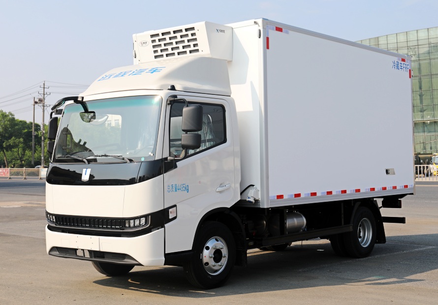4.2米吉利純電動(dòng)89度電續(xù)航200多公里冷藏車