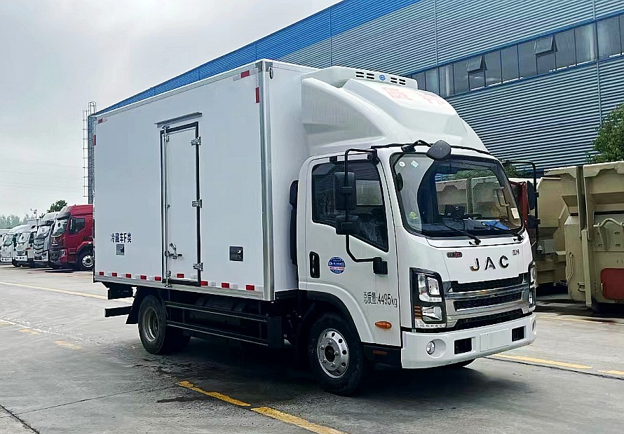 4.2米江淮威鈴天然氣冷藏車(chē)