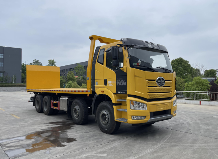   拉30噸不超重車型——解放J6P前四后八重型清障車